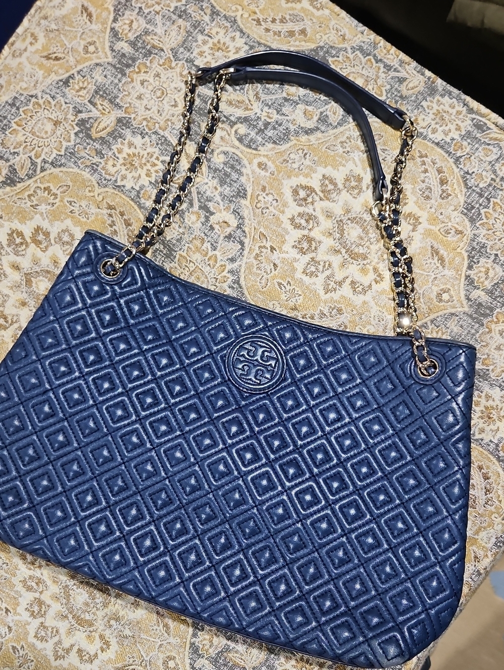 Tory Burch Quilted Diamond-Pattern Shoulder Bag in Navy with Gold Chain